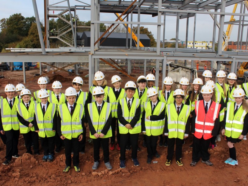 Willmott Dixon 'bridges the gap' in construction for Nuneaton pupils