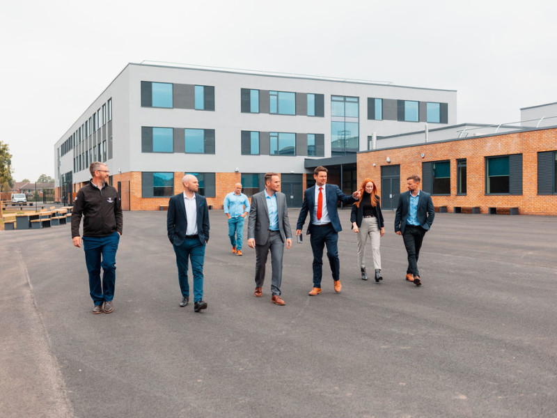Willmott Dixon hands over brand new Birmingham academy creating 1150 new pupil places
