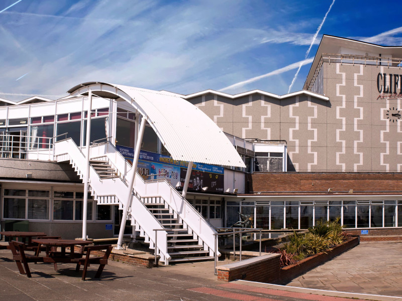 Willmott Dixon chosen to revamp Southend landmark