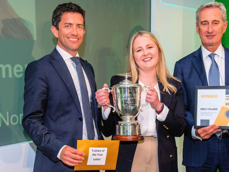 Willmott Dixon seeks 30 to join management trainee programme